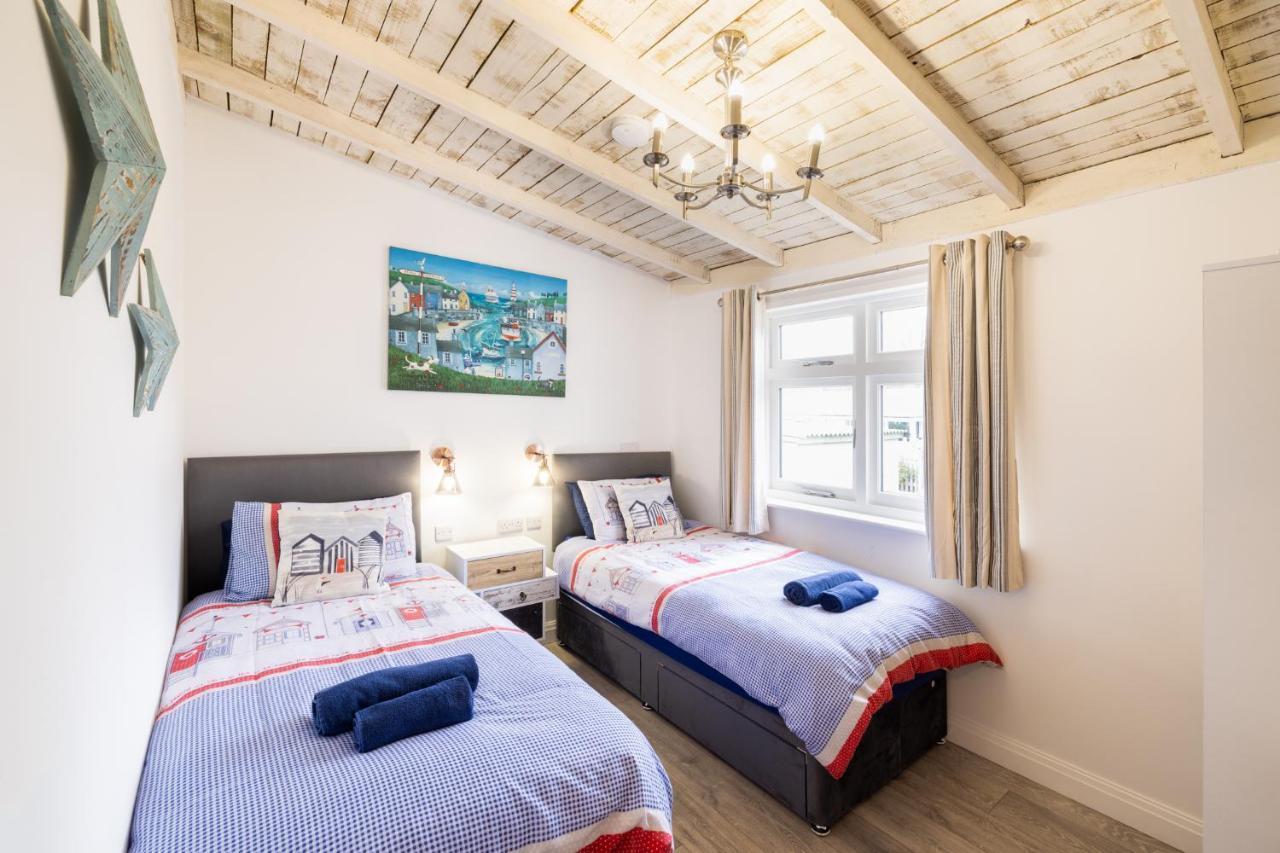 Den Of Joy Humberston Fitties Sleeps 6,Hot Tub,Log Burner Villa Cleethorpes Exteriör bild